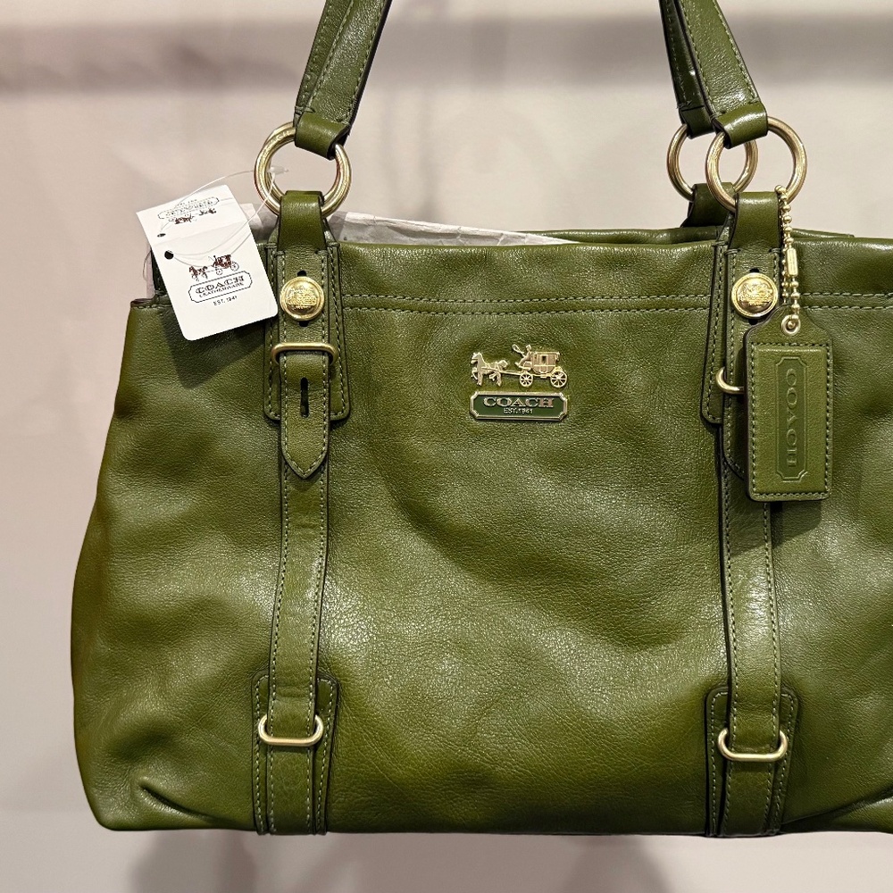 Coach- Olive handbag- Wahoo! Beautiful. New